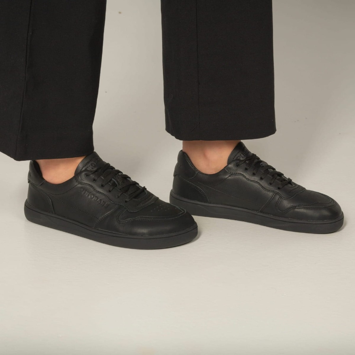 bronx black barefoot.jpg