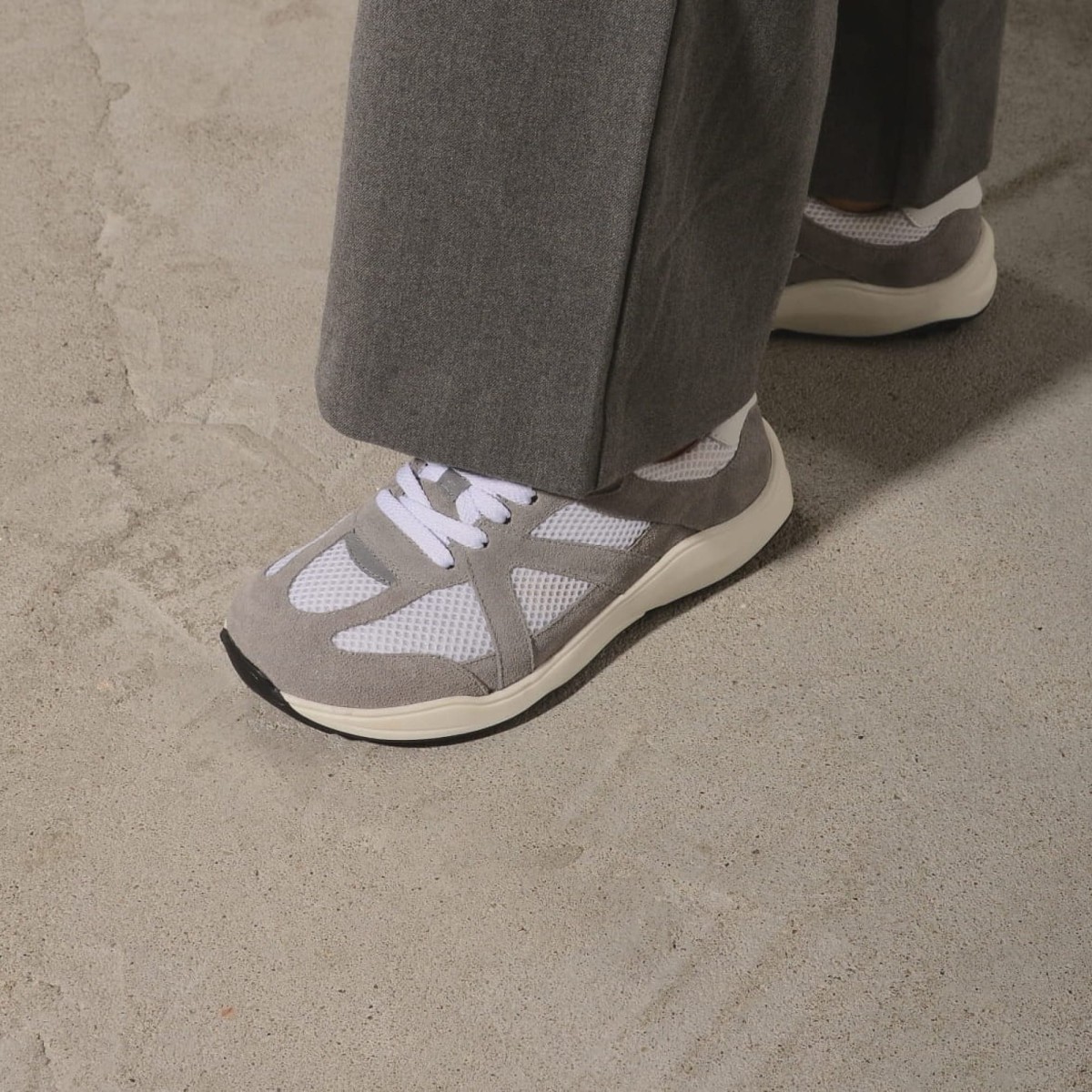 2.0 white 4.jpg