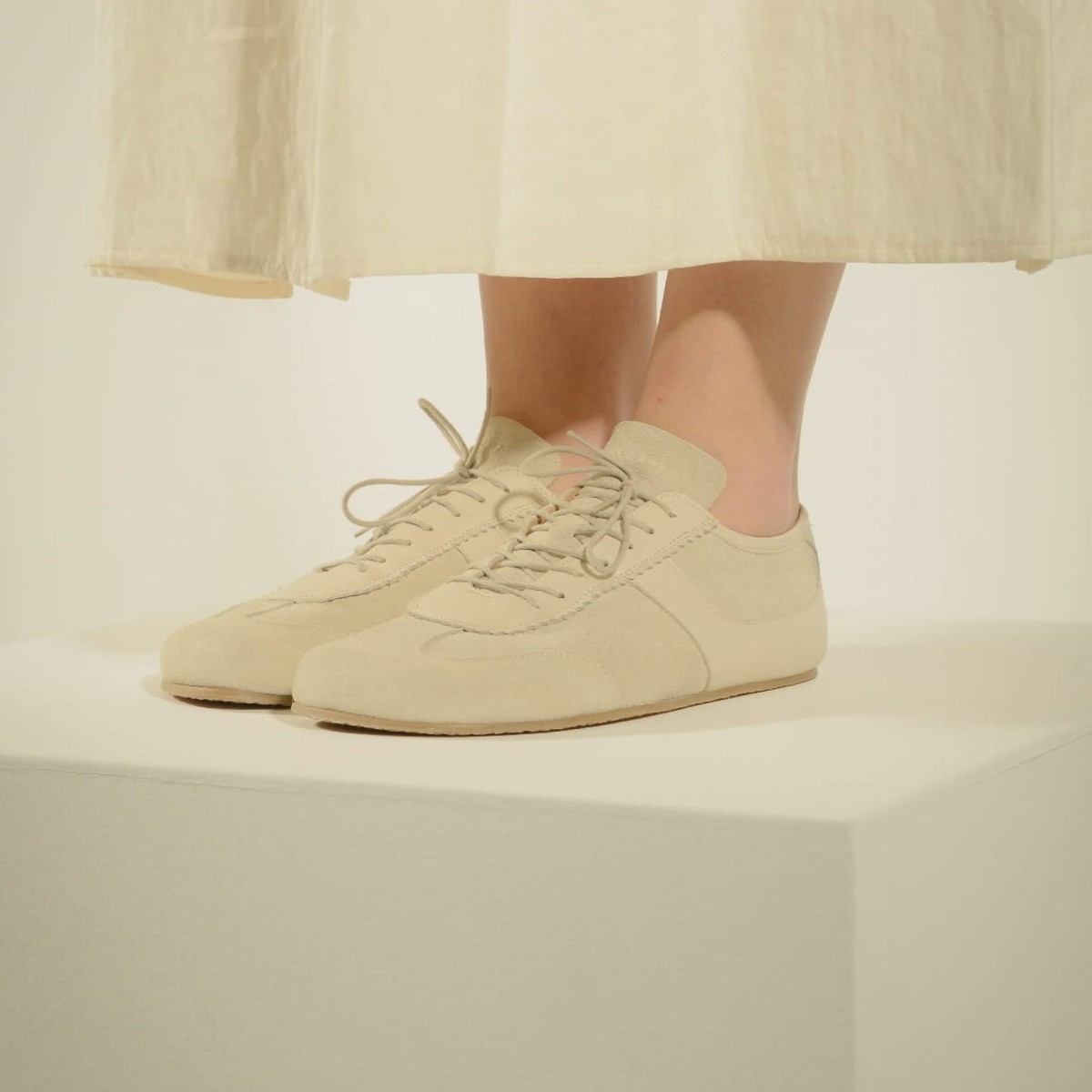 light white 3.jpg