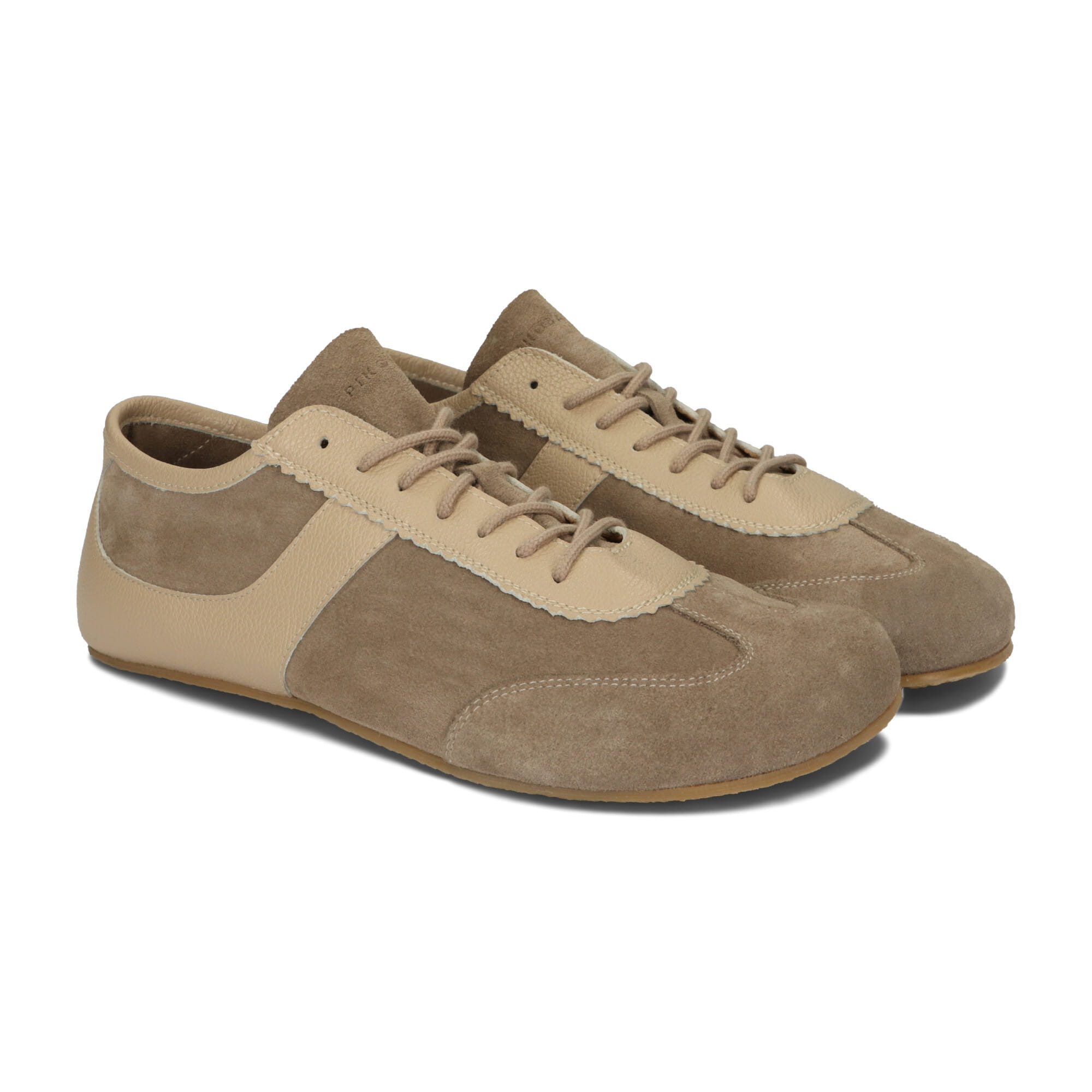 Light Barefoot Ecru para bokiem.jpg