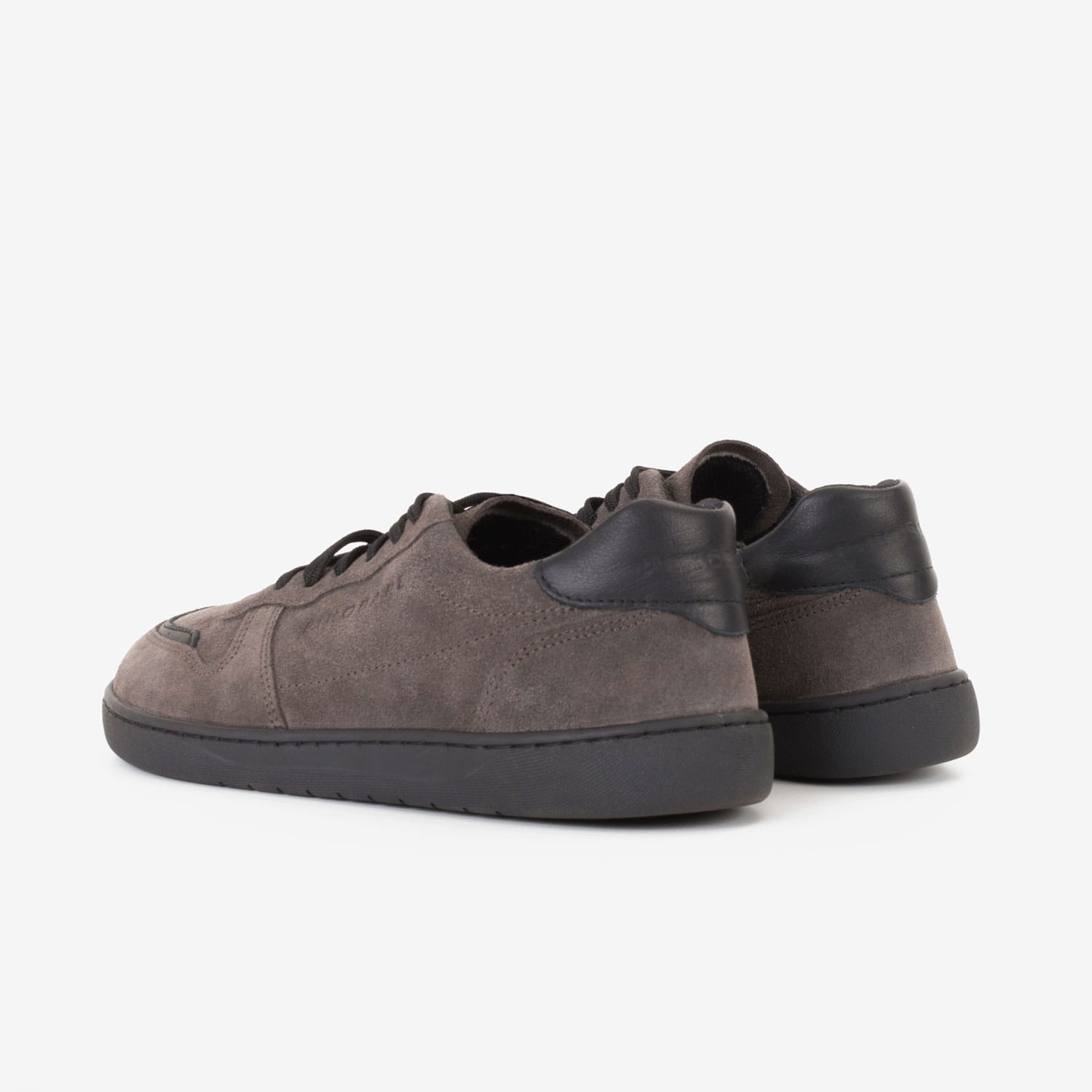 barefoot bronx  grey 4 z jezykiem.jpg