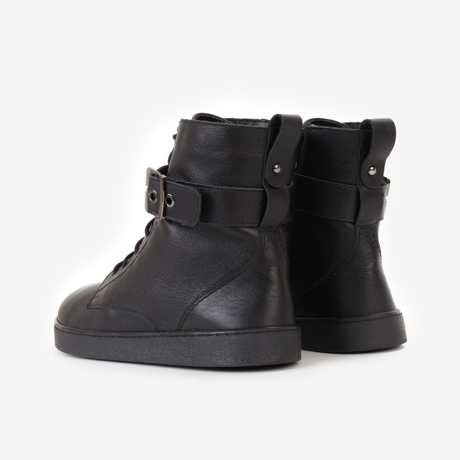 barefoot winter black z paskiem 4.jpg