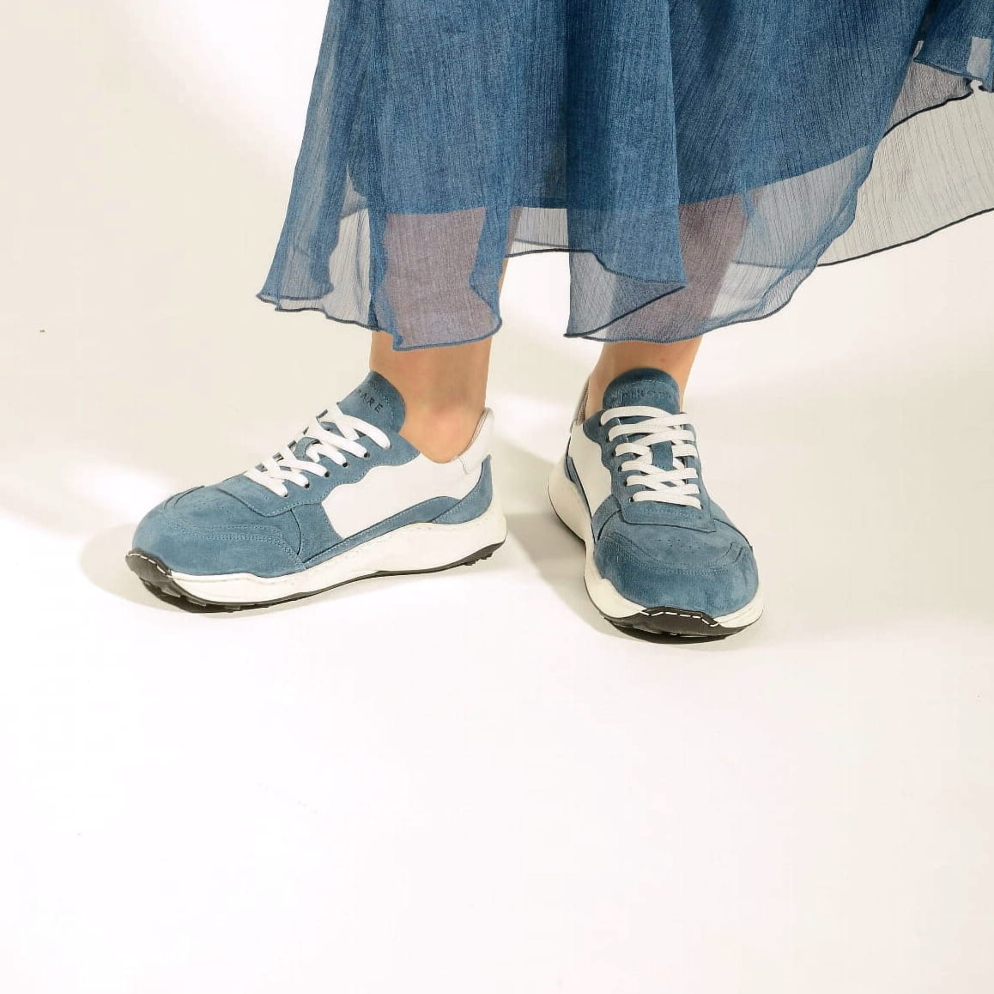 vape blue 3.jpg