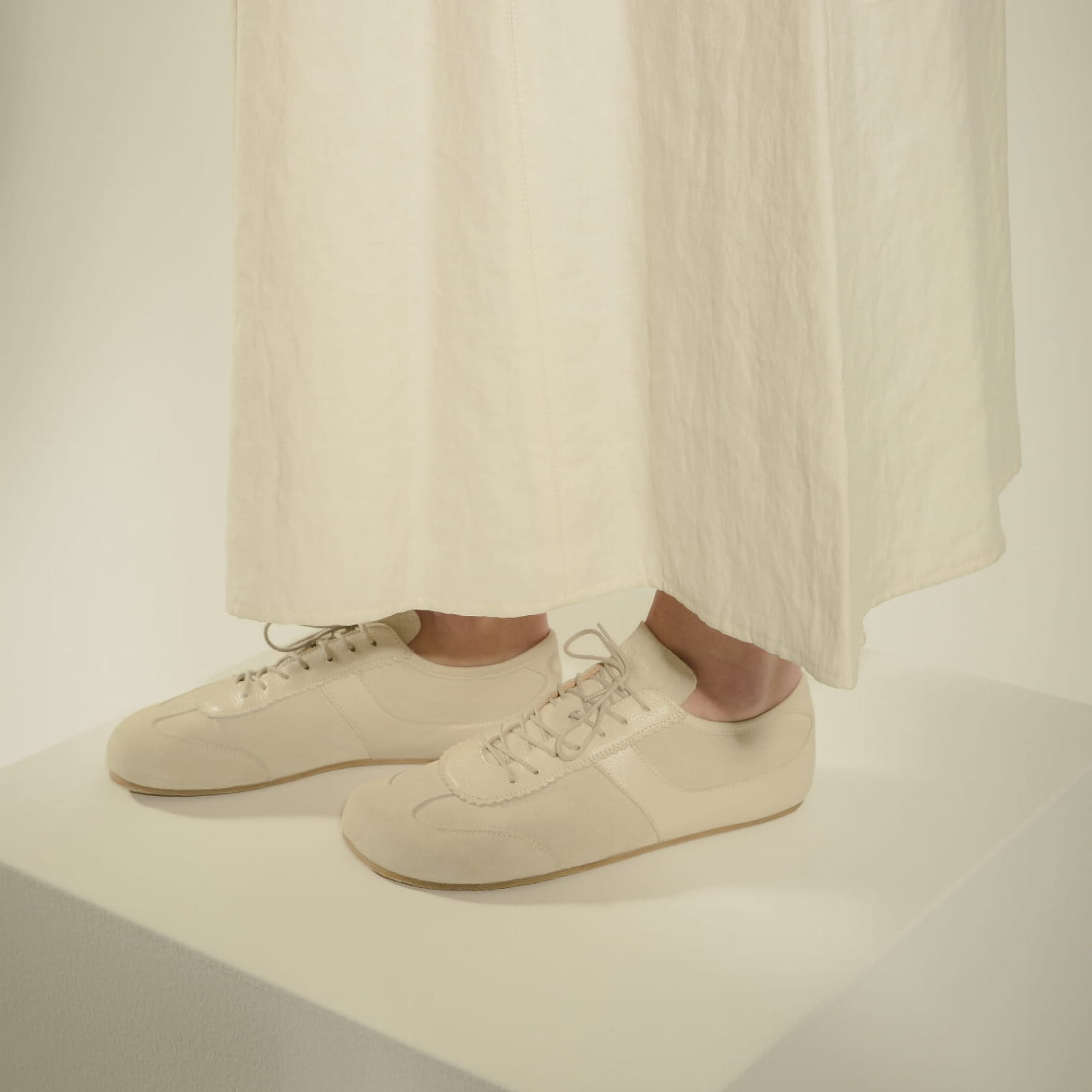light white 4.jpg