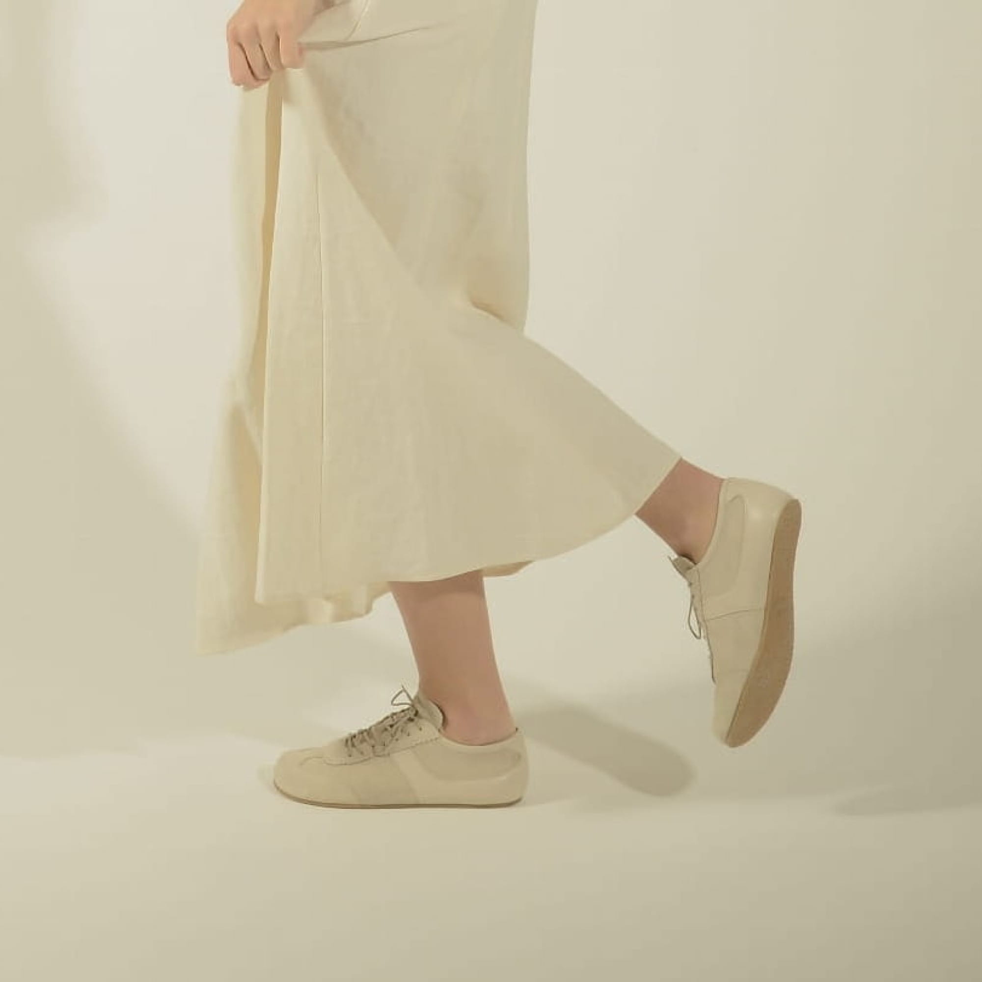 light white 5.jpg